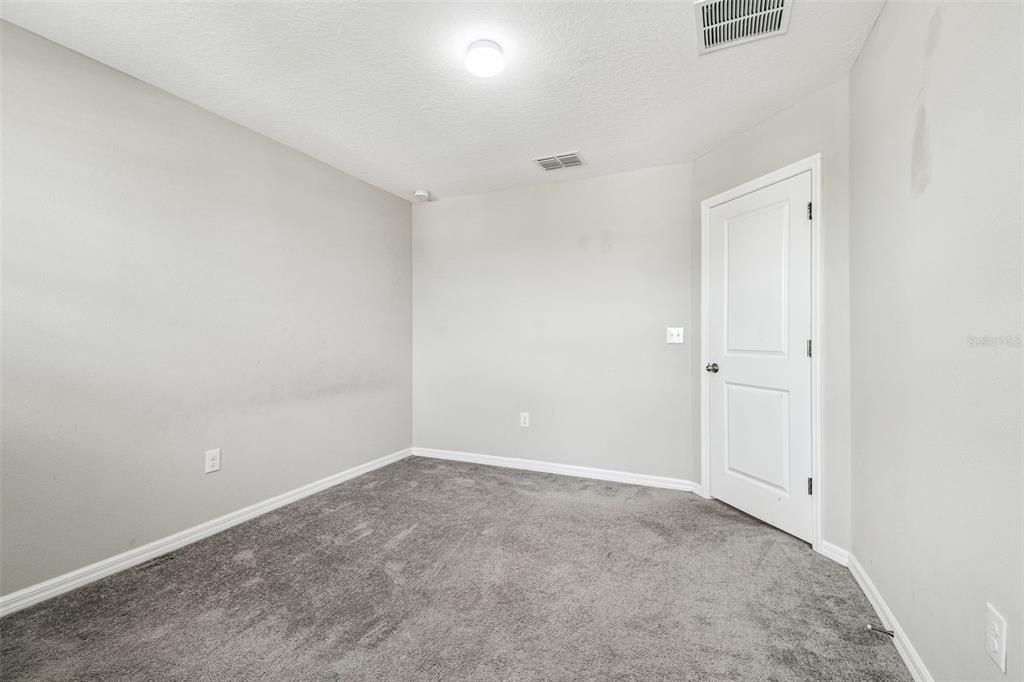 Active With Contract: $390,000 (4 beds, 2 baths, 2109 Square Feet)