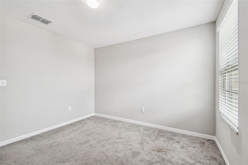 Active With Contract: $390,000 (4 beds, 2 baths, 2109 Square Feet)