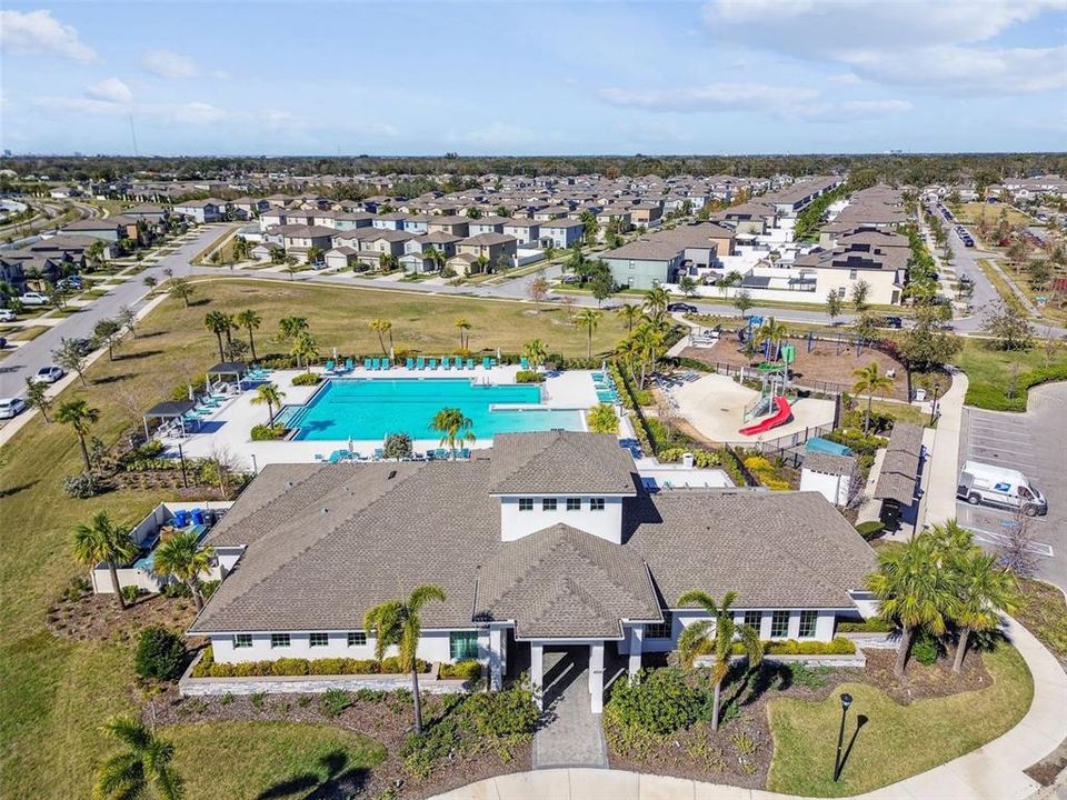 Active With Contract: $390,000 (4 beds, 2 baths, 2109 Square Feet)