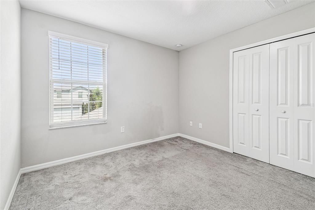 Active With Contract: $390,000 (4 beds, 2 baths, 2109 Square Feet)
