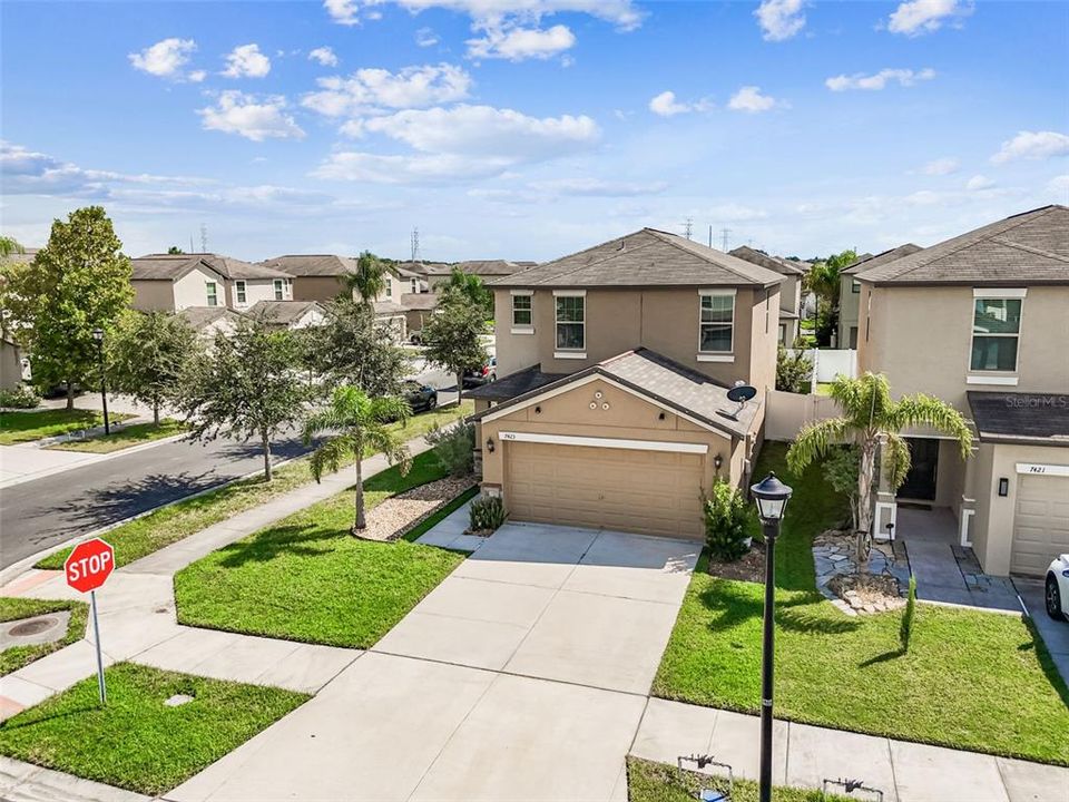 Active With Contract: $390,000 (4 beds, 2 baths, 2109 Square Feet)