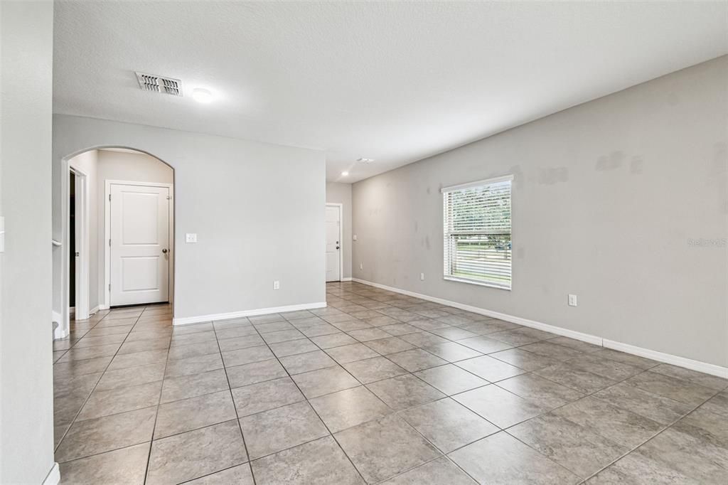 Active With Contract: $390,000 (4 beds, 2 baths, 2109 Square Feet)