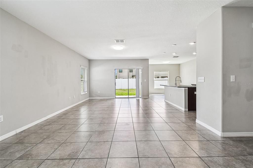 Active With Contract: $390,000 (4 beds, 2 baths, 2109 Square Feet)