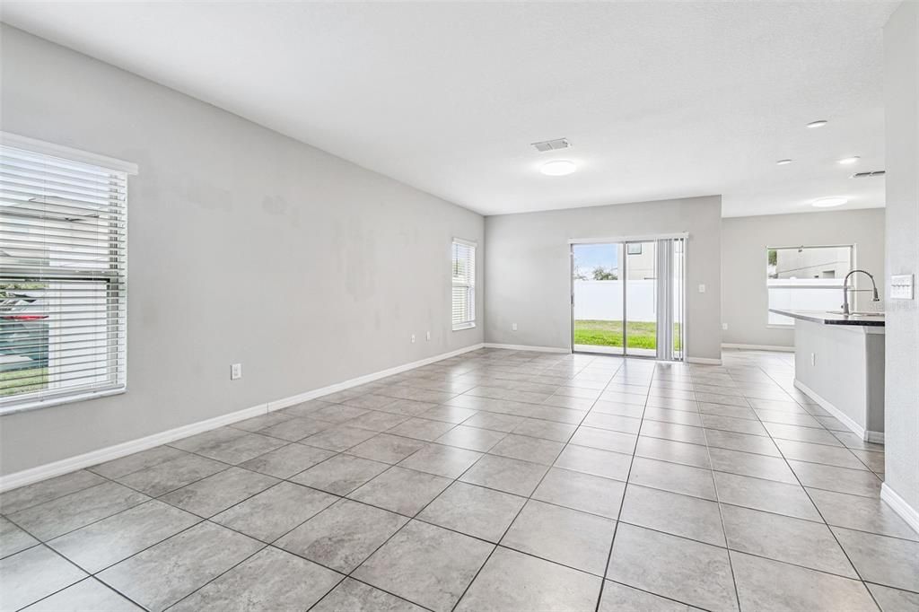 Active With Contract: $390,000 (4 beds, 2 baths, 2109 Square Feet)