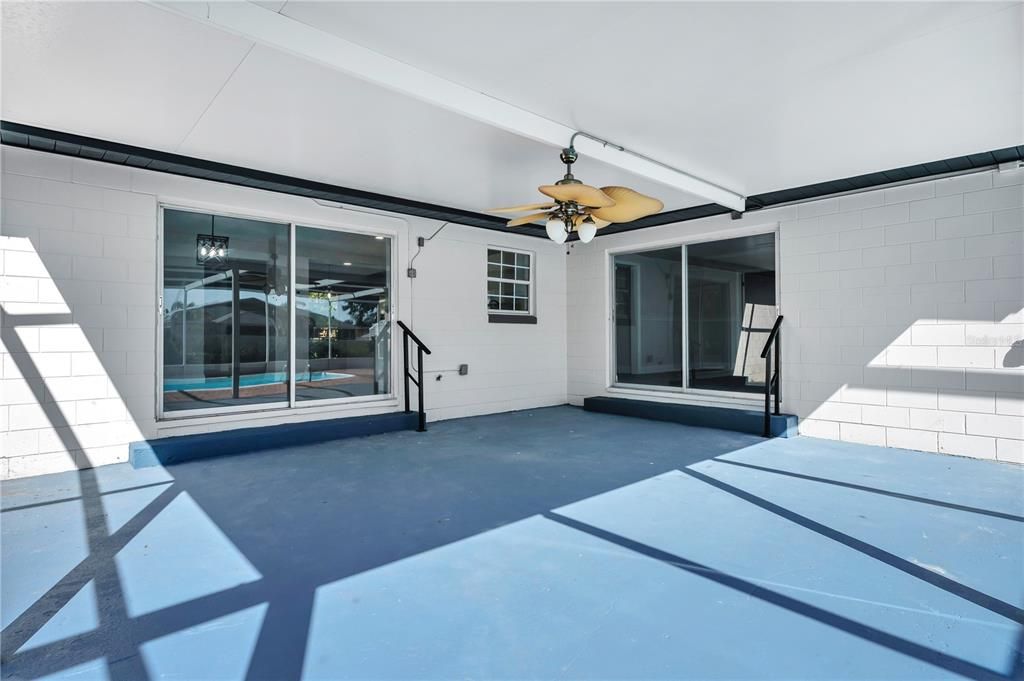 En Venta: $519,000 (4 camas, 3 baños, 3377 Pies cuadrados)