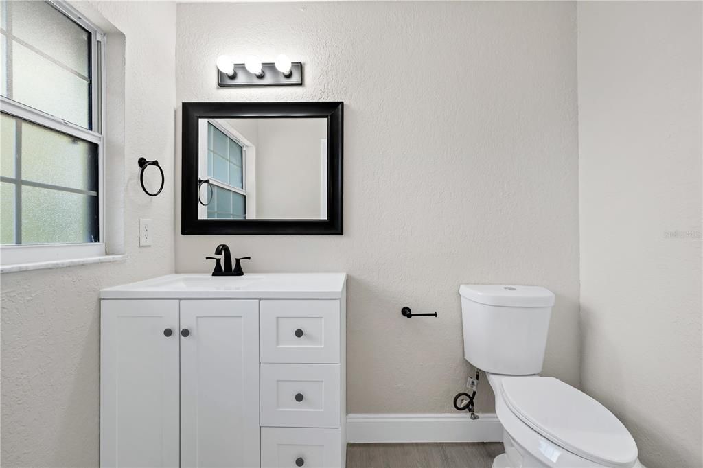 En Venta: $519,000 (4 camas, 3 baños, 3377 Pies cuadrados)