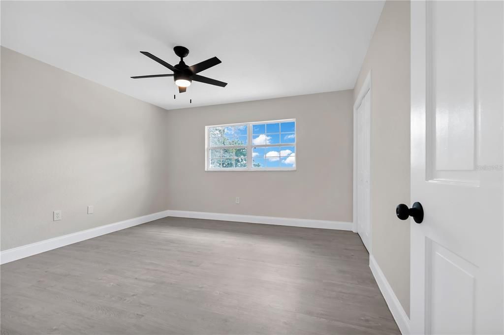 En Venta: $519,000 (4 camas, 3 baños, 3377 Pies cuadrados)