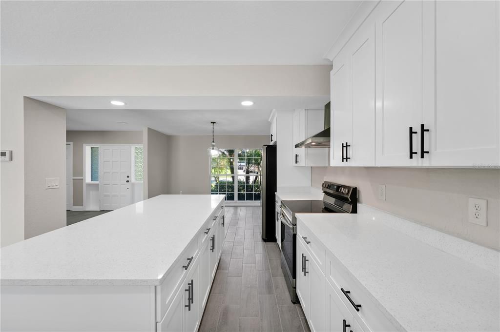 En Venta: $519,000 (4 camas, 3 baños, 3377 Pies cuadrados)