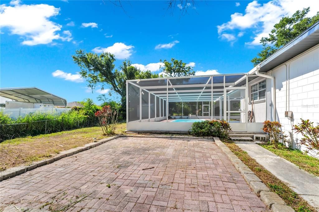 En Venta: $519,000 (4 camas, 3 baños, 3377 Pies cuadrados)