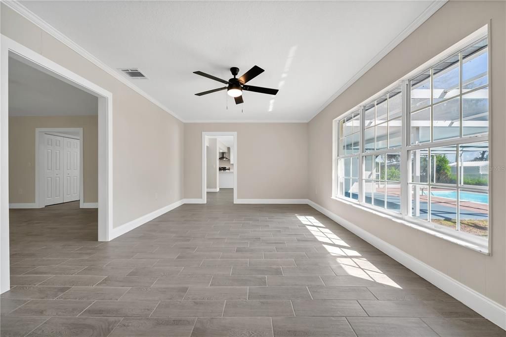 En Venta: $519,000 (4 camas, 3 baños, 3377 Pies cuadrados)