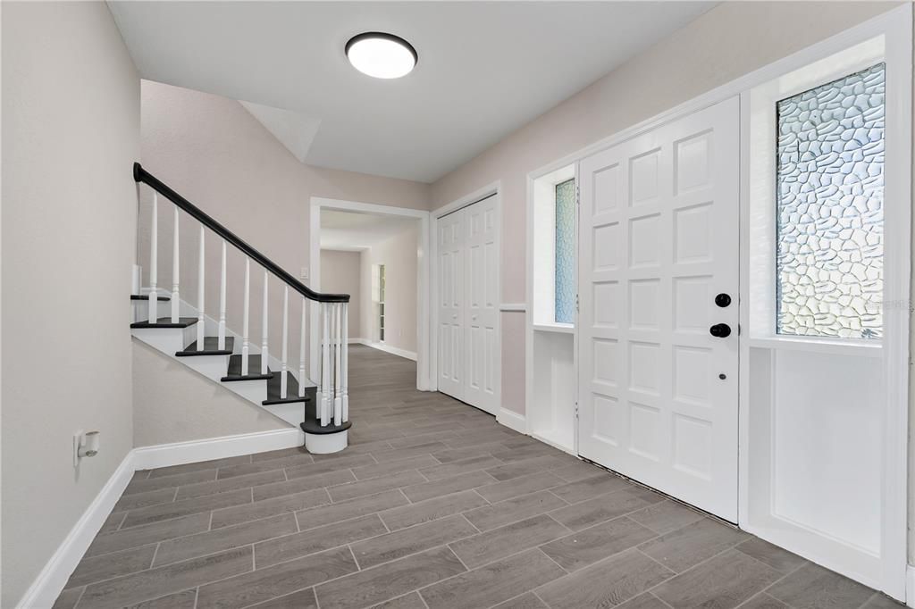 En Venta: $519,000 (4 camas, 3 baños, 3377 Pies cuadrados)