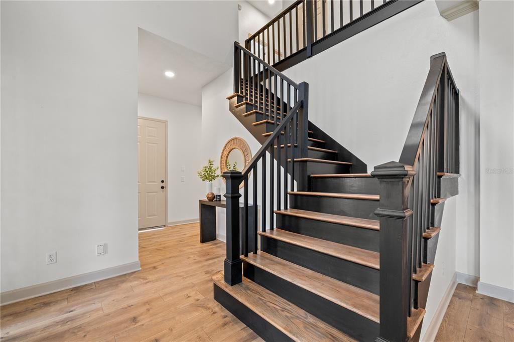 待售: $950,000 (4 贝兹, 3 浴室, 4101 平方英尺)