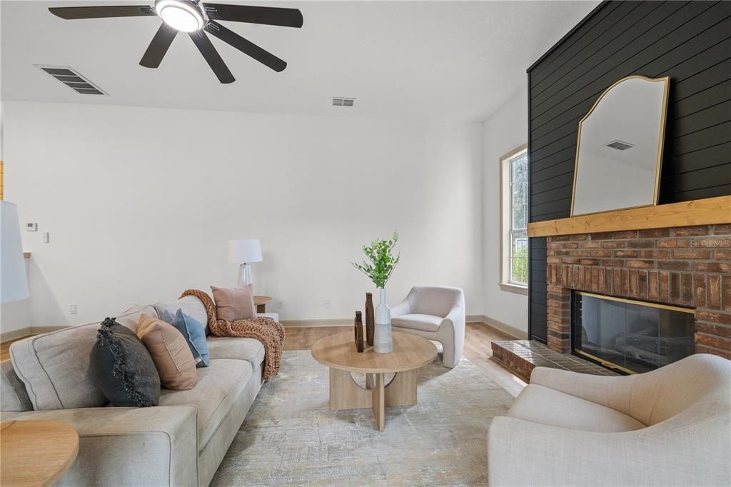 待售: $950,000 (4 贝兹, 3 浴室, 4101 平方英尺)