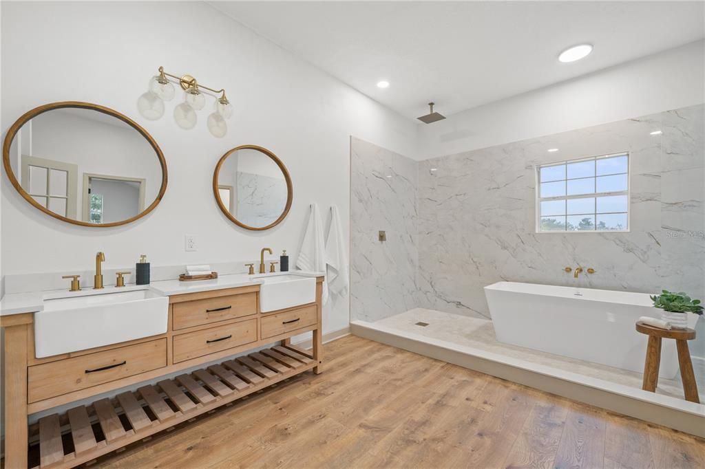 待售: $950,000 (4 贝兹, 3 浴室, 4101 平方英尺)