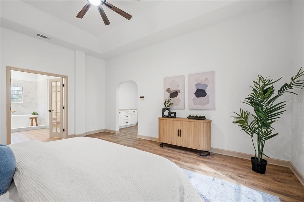 待售: $950,000 (4 贝兹, 3 浴室, 4101 平方英尺)