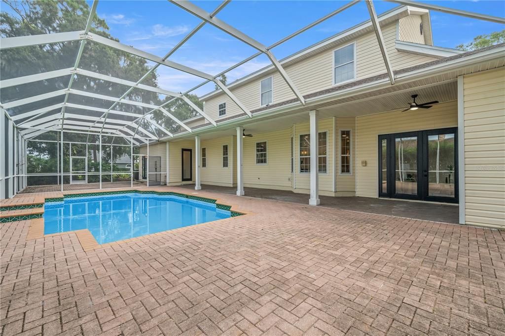 待售: $950,000 (4 贝兹, 3 浴室, 4101 平方英尺)