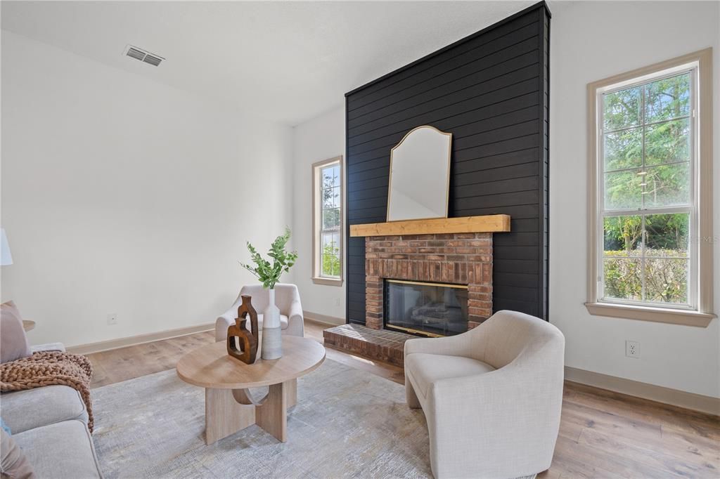 待售: $950,000 (4 贝兹, 3 浴室, 4101 平方英尺)