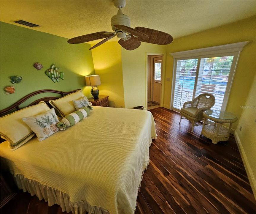 For Rent: $4,500 (3 beds, 2 baths, 2421 Square Feet)