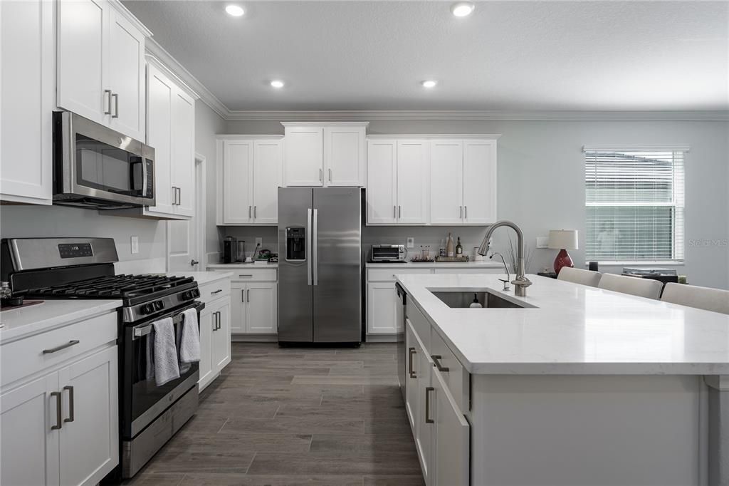 В аренду: $2,900 (3 спален, 2 ванн, 2145 Квадратных фут)