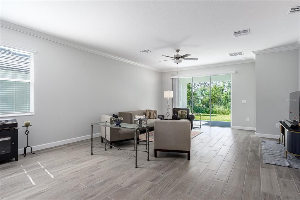 В аренду: $2,900 (3 спален, 2 ванн, 2145 Квадратных фут)