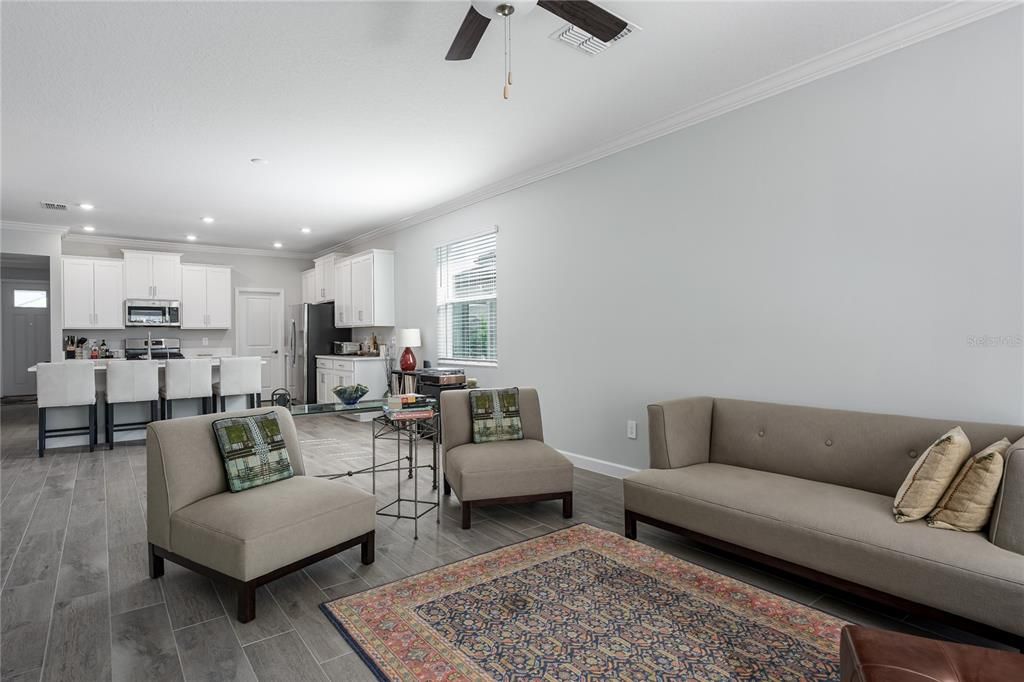 В аренду: $2,900 (3 спален, 2 ванн, 2145 Квадратных фут)