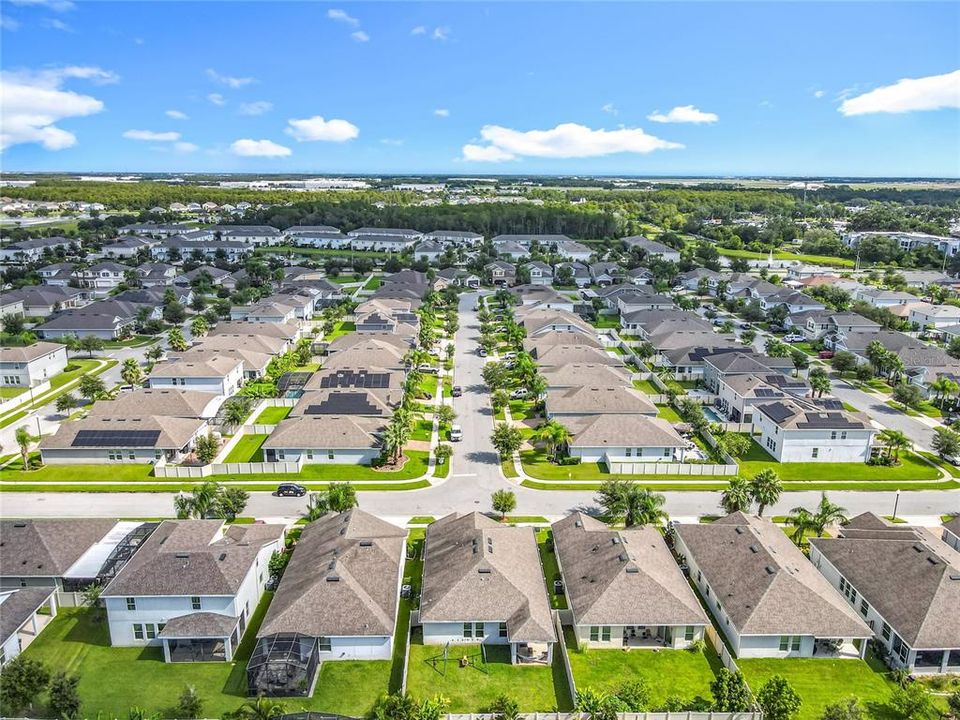 合同活跃: $499,500 (3 贝兹, 2 浴室, 1872 平方英尺)