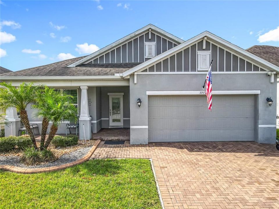 合同活跃: $499,500 (3 贝兹, 2 浴室, 1872 平方英尺)