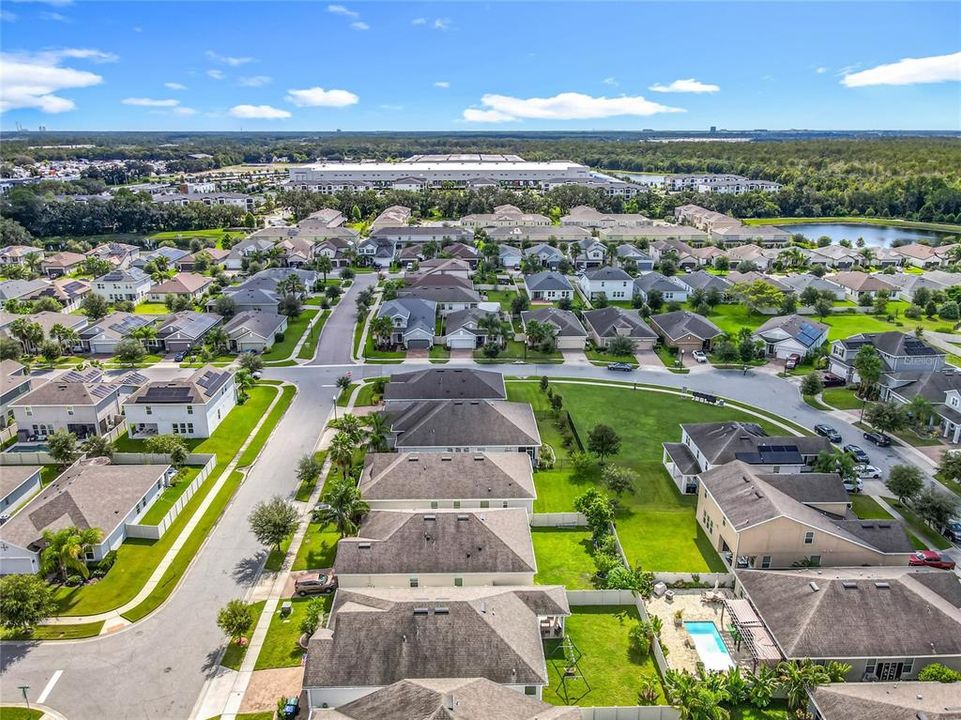 合同活跃: $499,500 (3 贝兹, 2 浴室, 1872 平方英尺)