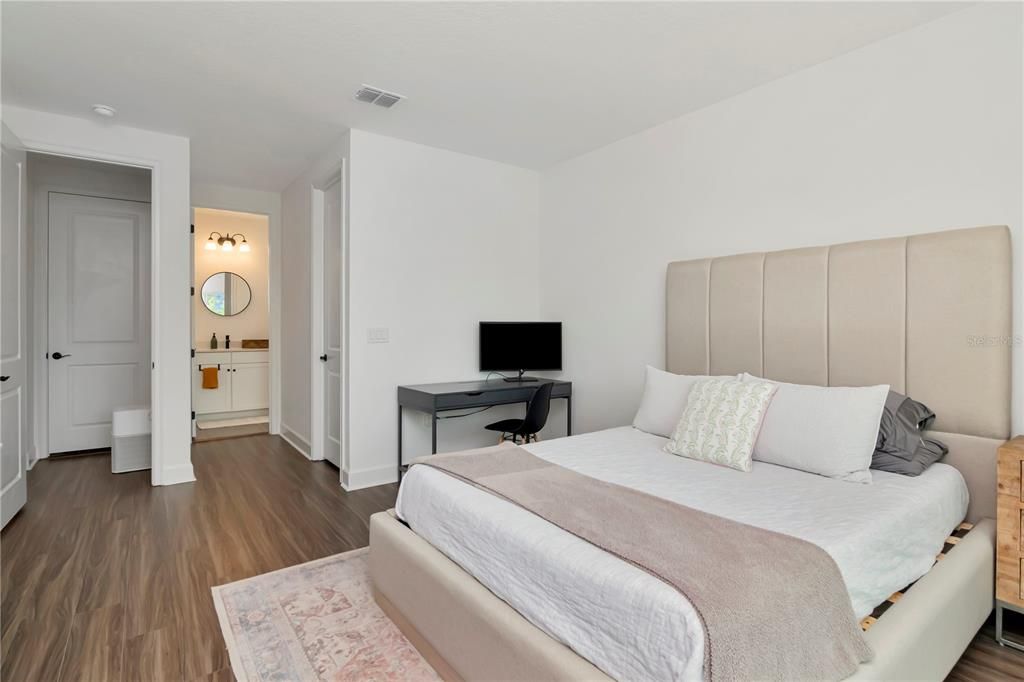 待售: $725,000 (4 贝兹, 3 浴室, 3013 平方英尺)