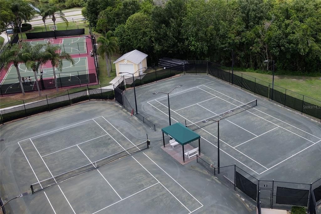 待售: $725,000 (4 贝兹, 3 浴室, 3013 平方英尺)