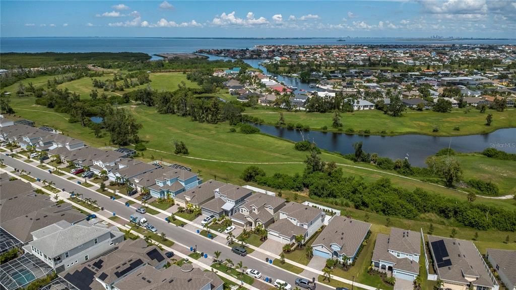 待售: $725,000 (4 贝兹, 3 浴室, 3013 平方英尺)