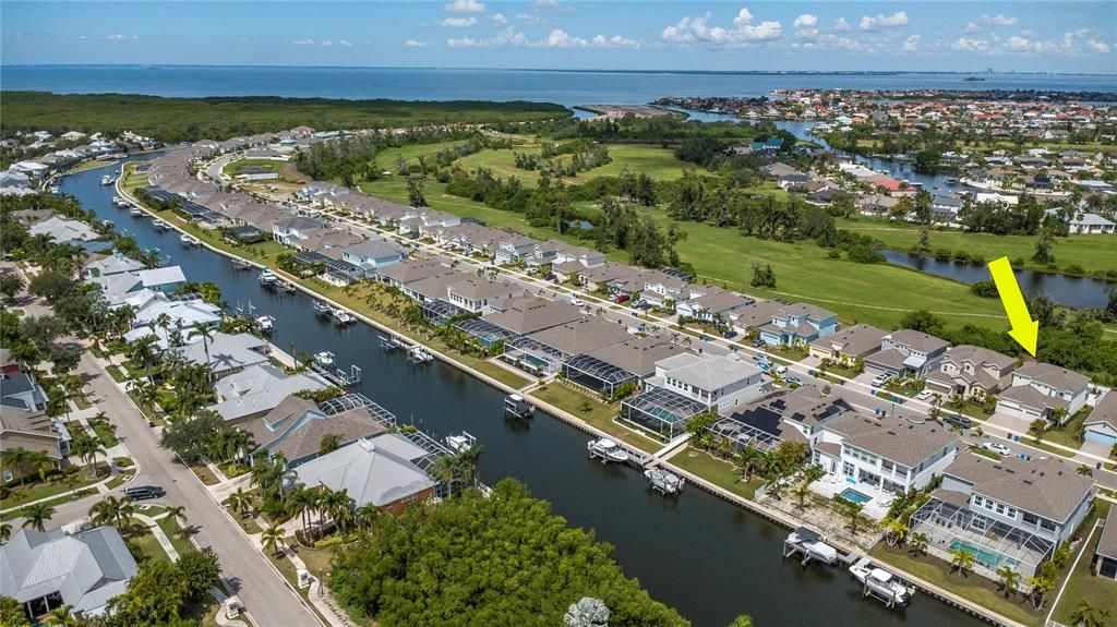 待售: $725,000 (4 贝兹, 3 浴室, 3013 平方英尺)