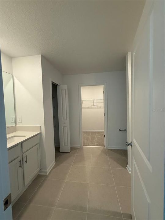 В аренду: $2,800 (5 спален, 2 ванн, 2112 Квадратных фут)