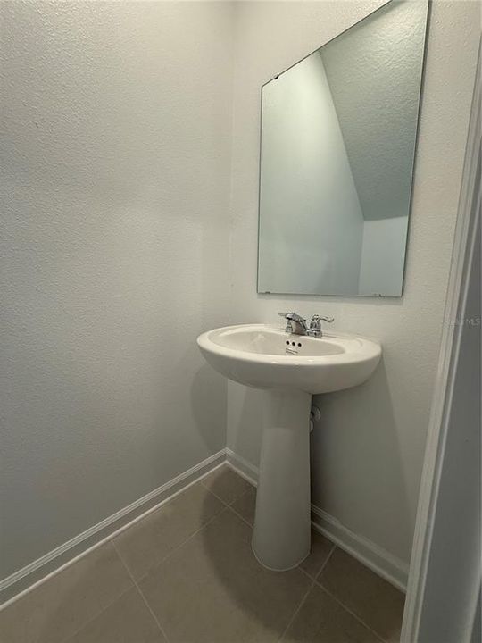 В аренду: $2,800 (5 спален, 2 ванн, 2112 Квадратных фут)