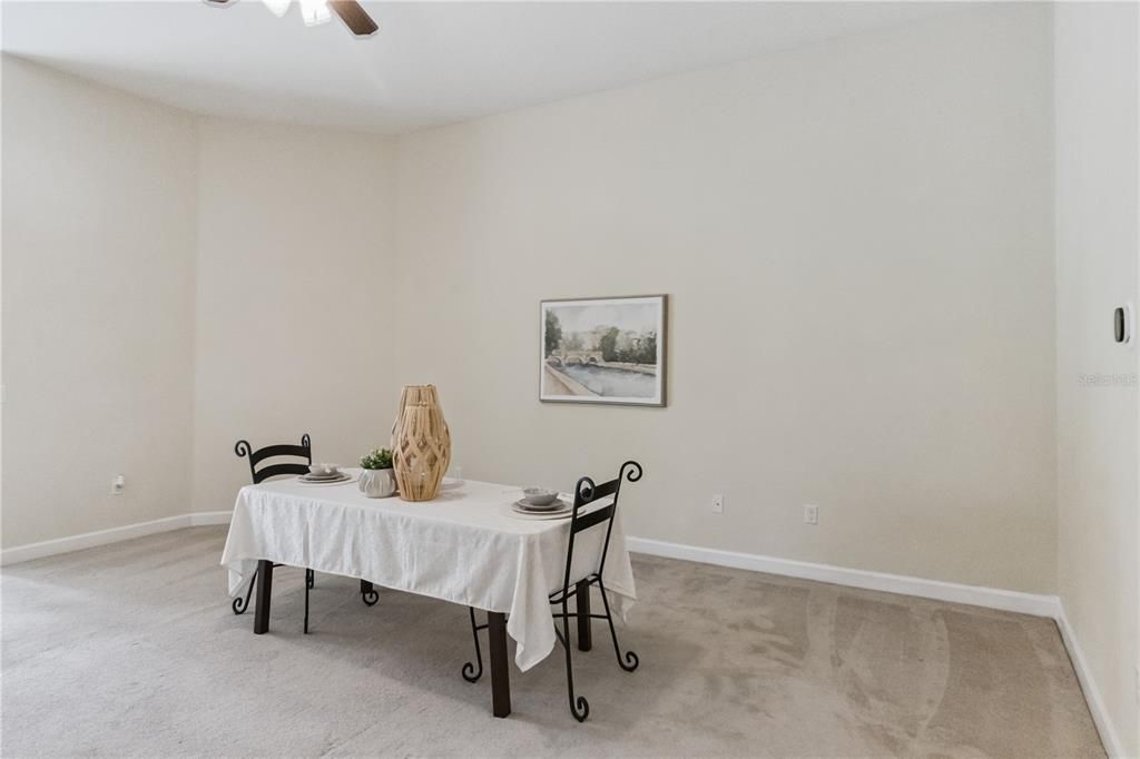 待售: $459,000 (4 贝兹, 3 浴室, 2420 平方英尺)