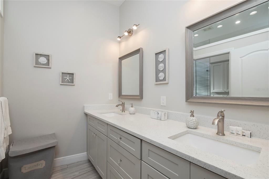 For Sale: $2,555,000 (6 beds, 5 baths, 5469 Square Feet)