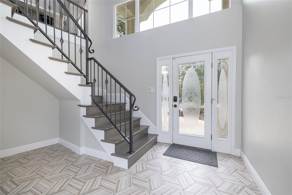 For Sale: $2,555,000 (6 beds, 5 baths, 5469 Square Feet)