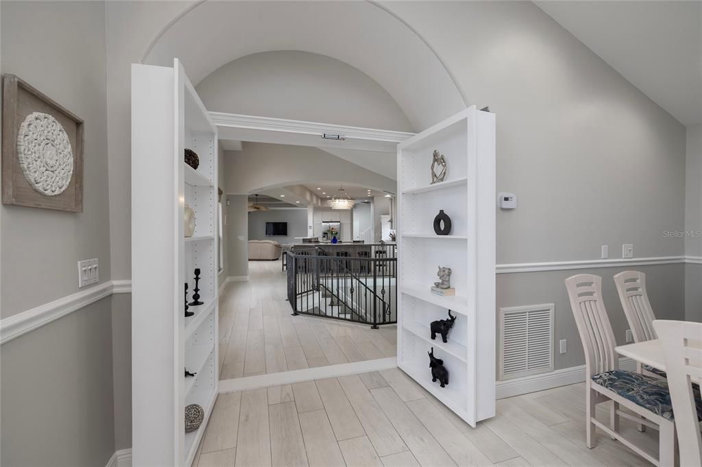 For Sale: $2,555,000 (6 beds, 5 baths, 5469 Square Feet)