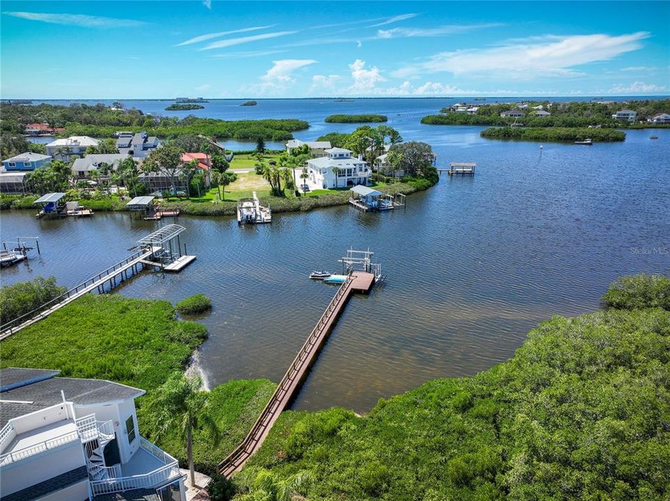 For Sale: $2,555,000 (6 beds, 5 baths, 5469 Square Feet)