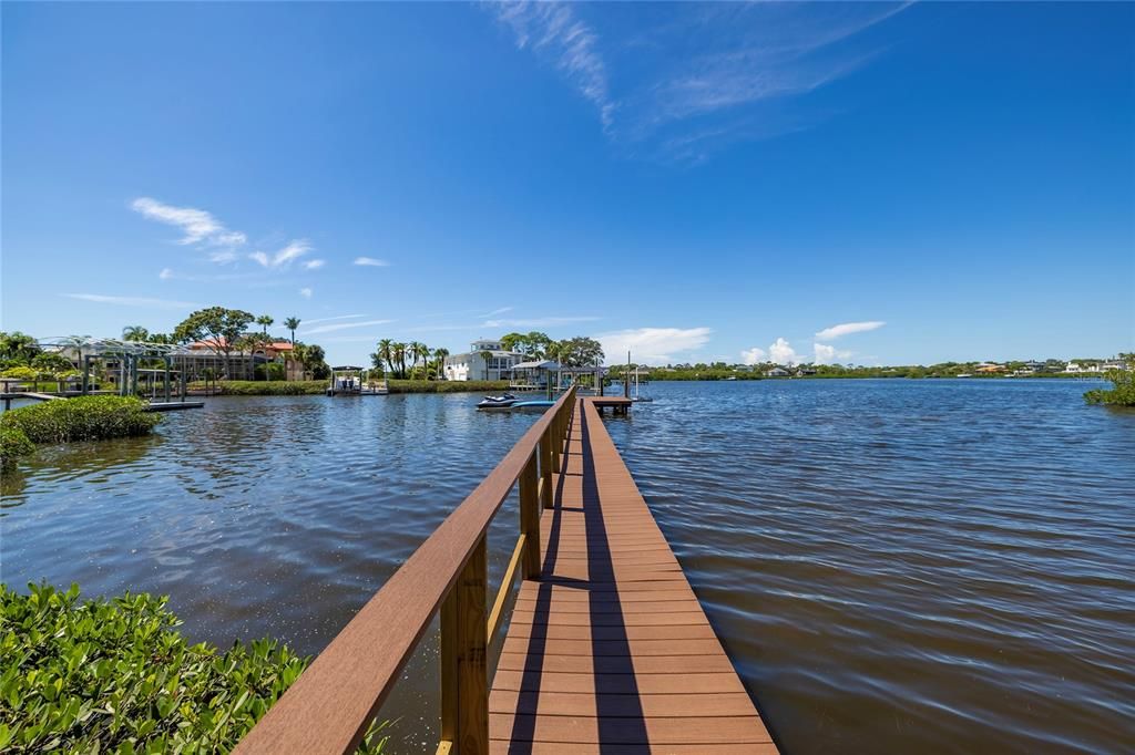 For Sale: $2,555,000 (6 beds, 5 baths, 5469 Square Feet)