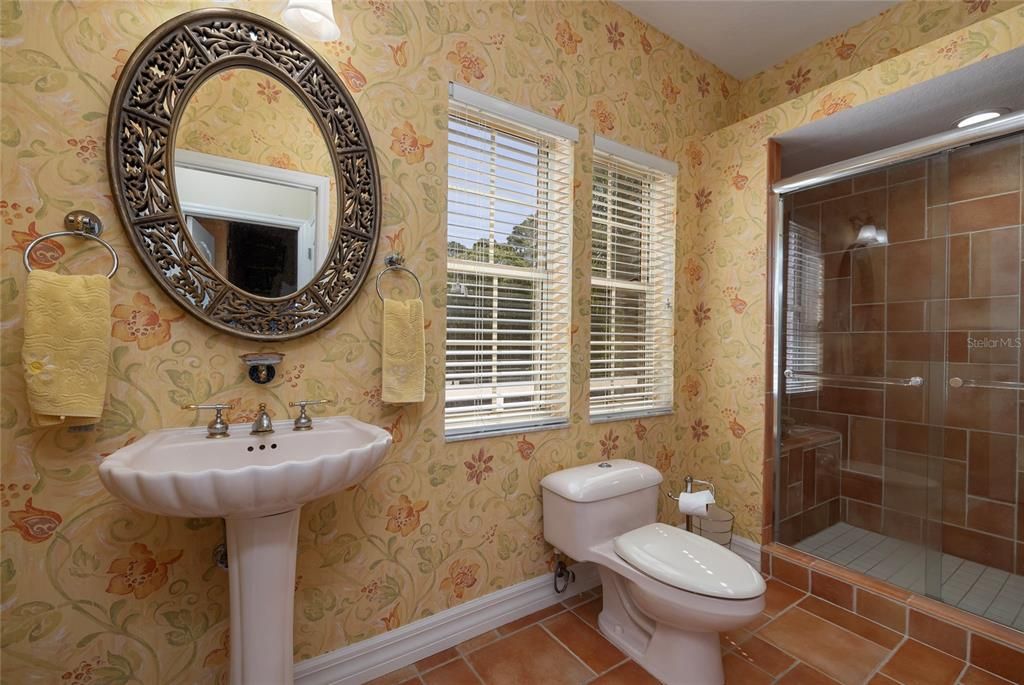 For Sale: $2,555,000 (6 beds, 5 baths, 5469 Square Feet)