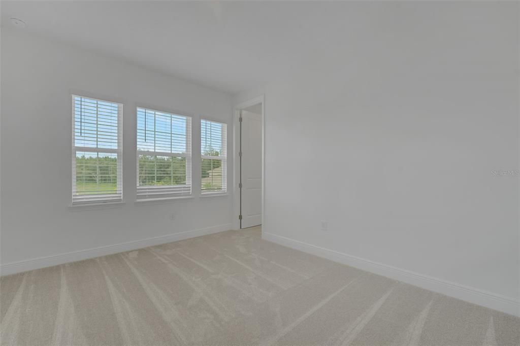 En Venta: $979,990 (6 camas, 4 baños, 3550 Pies cuadrados)