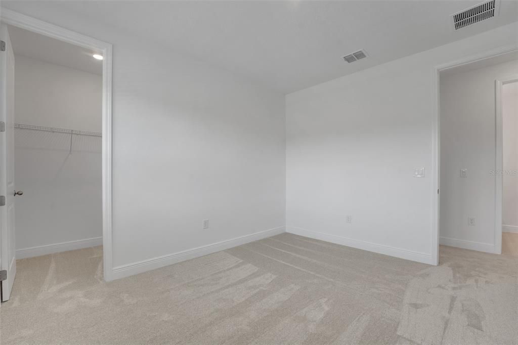 En Venta: $979,990 (6 camas, 4 baños, 3550 Pies cuadrados)