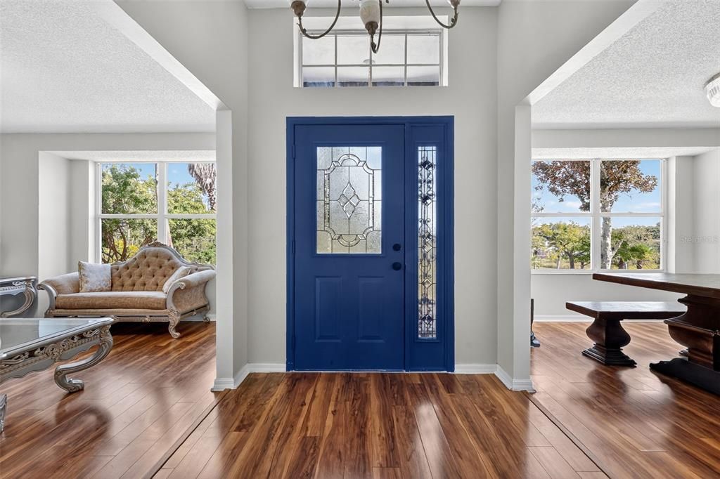 待售: $1,299,000 (3 贝兹, 2 浴室, 2059 平方英尺)