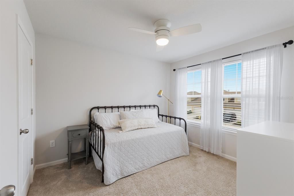 Active With Contract: $374,900 (3 beds, 2 baths, 1904 Square Feet)