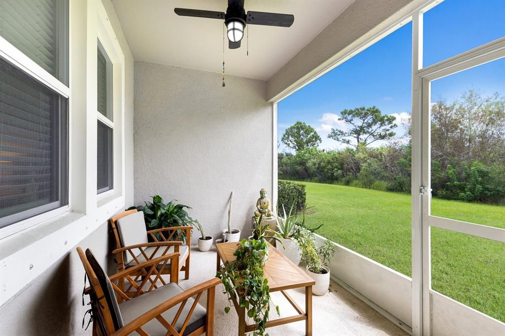 Active With Contract: $374,900 (3 beds, 2 baths, 1904 Square Feet)