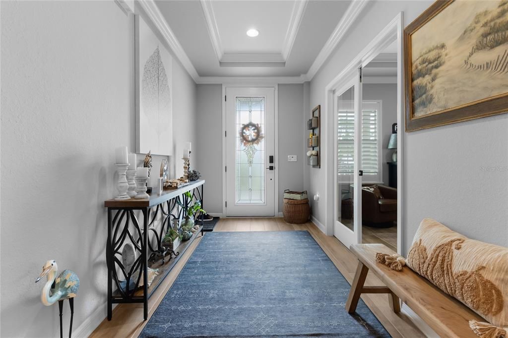 合同活跃: $599,000 (4 贝兹, 3 浴室, 2462 平方英尺)