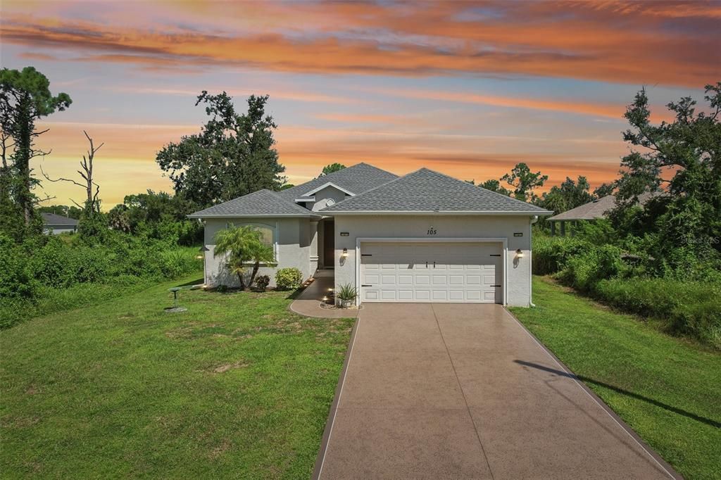 合同活跃: $335,000 (3 贝兹, 2 浴室, 1843 平方英尺)