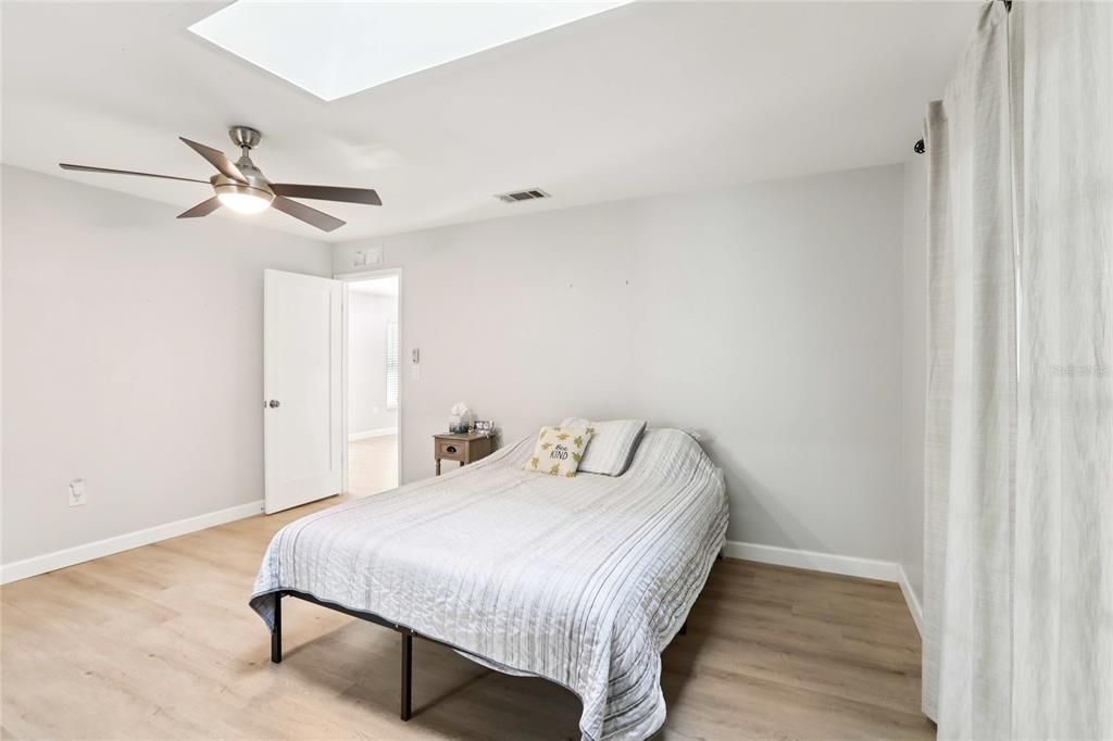 Active With Contract: $575,000 (3 beds, 2 baths, 1878 Square Feet)