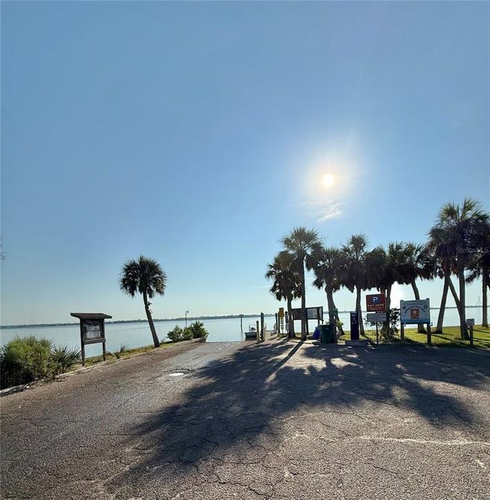 Active With Contract: $575,000 (3 beds, 2 baths, 1878 Square Feet)